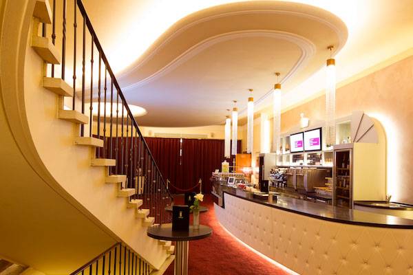 Gloria Palast, Kino, München